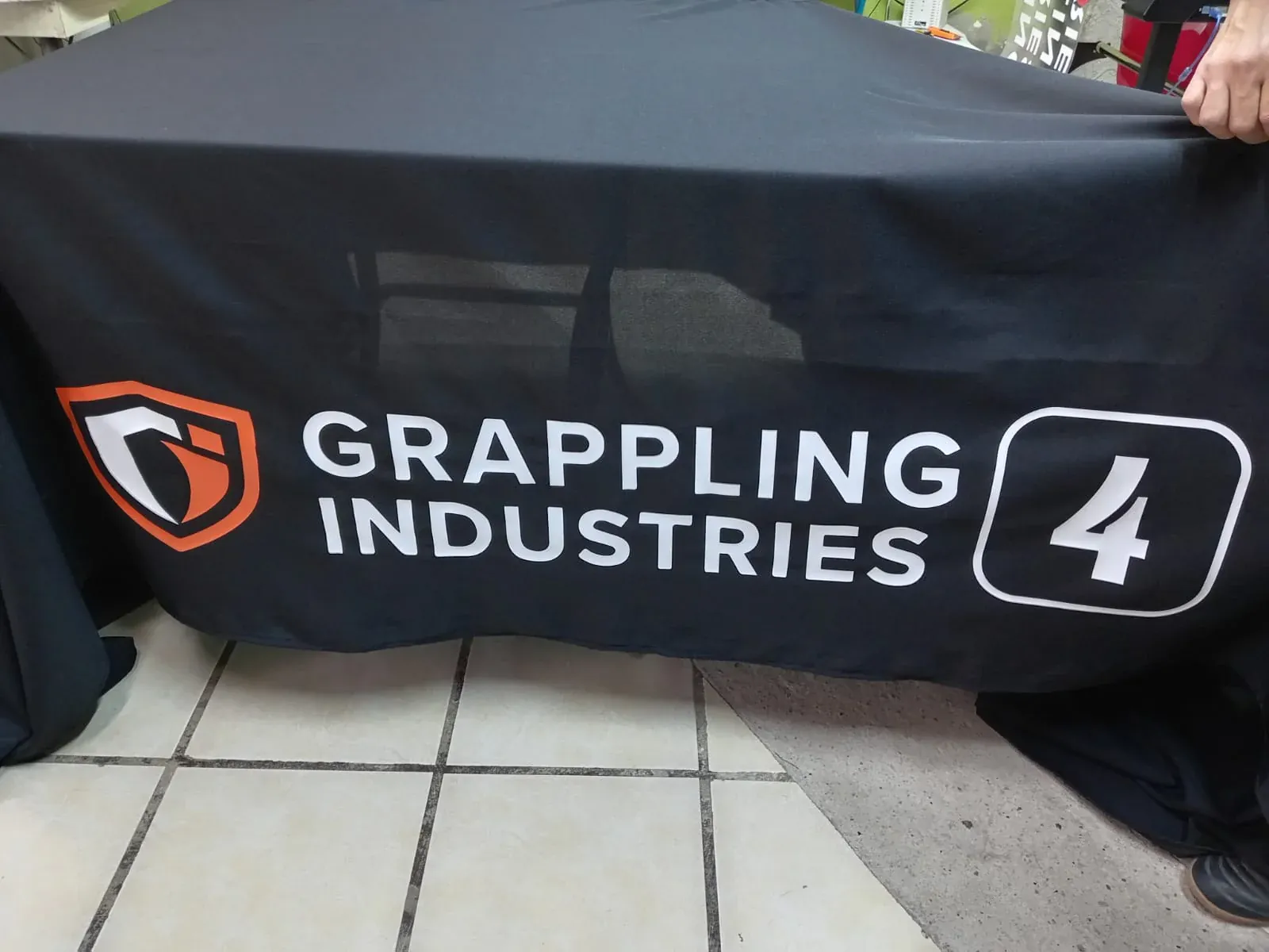 Manteles Grappling Industries